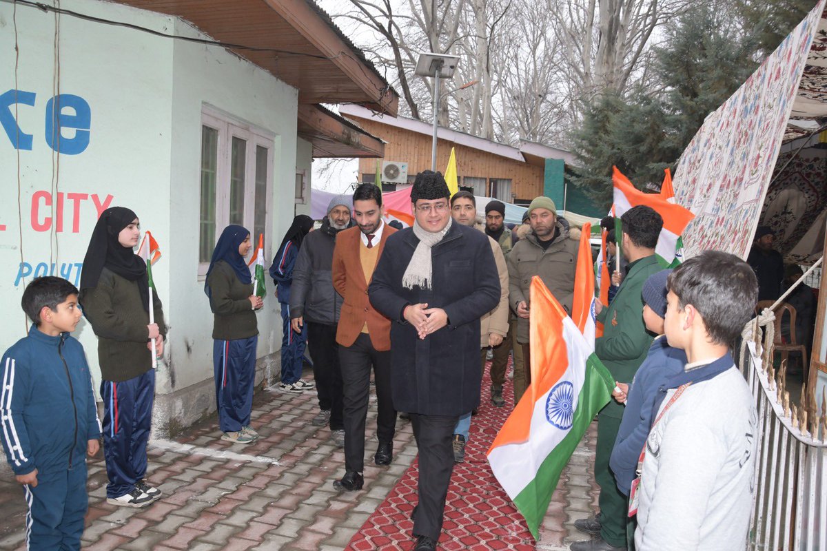 JatinKishore7's tweet photo. A very Happy Republic Day to all! Glimpses from the celebration at Ganderbal.

#RepublicDay2026 https://t.co/HpaTc2KdOz