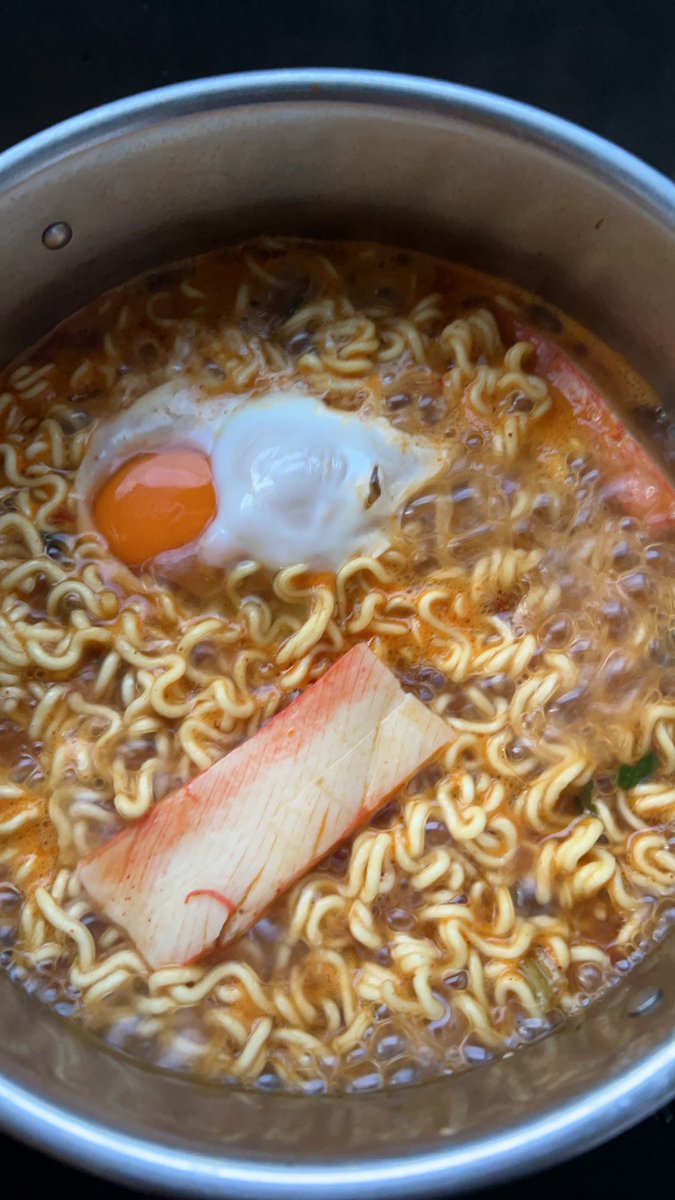 Hayden-Z tweet media