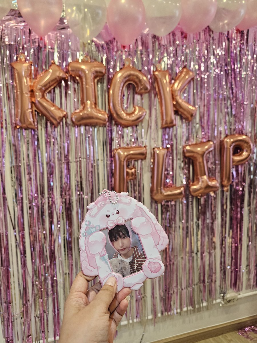 👑🍊 🫛 tweet media