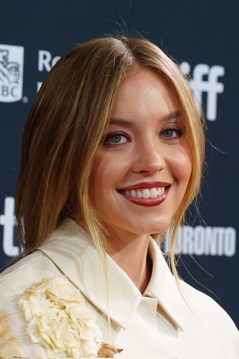 statsglobe's tweet image. White Population by State in the US:

1. 🇺🇸 Maine — 90.10%
2. 🇺🇸 West Virginia — 90.10%
3. 🇺🇸 Vermont — 89.90%
4. 🇺🇸 New Hampshire — 87.50%
5. 🇺🇸 Montana — 84.60%
6. 🇺🇸 Wyoming — 84.30%
7. 🇺🇸 Iowa — 84.20%
8. 🇺🇸 North Dakota — 82.50%
9. 🇺🇸 Kentucky — 82.50%
10. 🇺🇸 Idaho — 81.70%…