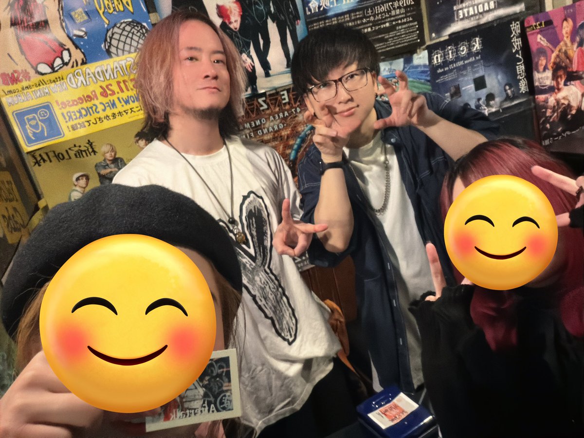 ｡*✰まりか✰*。 tweet media