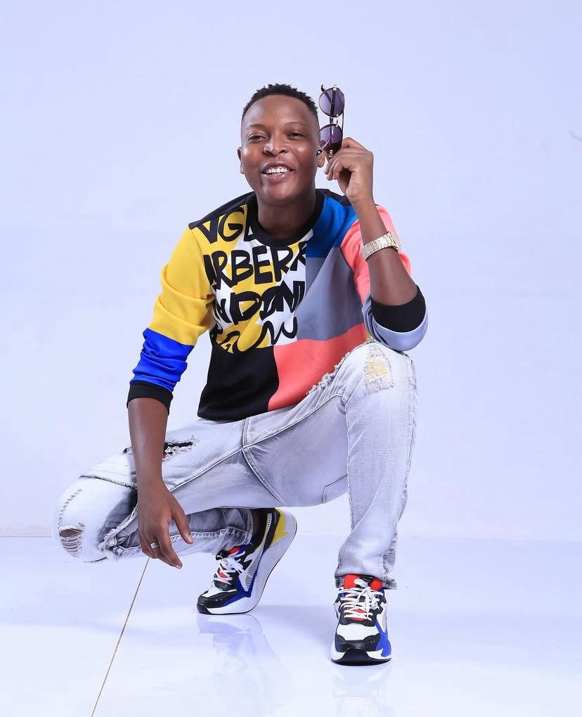 CosignYenze's tweet photo. Hey Bro @DjCiza  Lemme take this Time To Celebrate Your Life . I would have loved to say much but if you here you would tell me mandem I know and I love you too. Thank you for being outstanding empathetic teacher and most generous person I met. Rest In Peace.💔 https://t.co/Q9HT6AcG7W