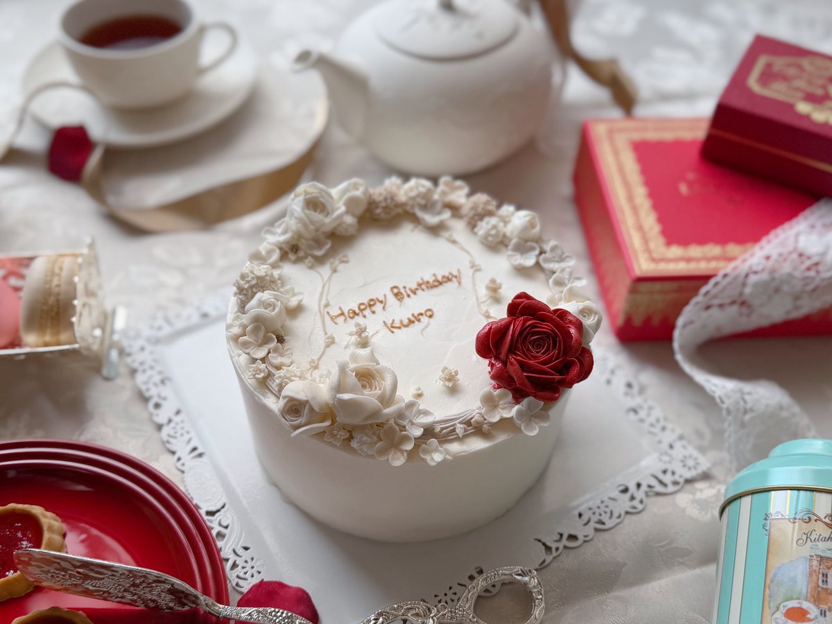 ひなこ tweet media