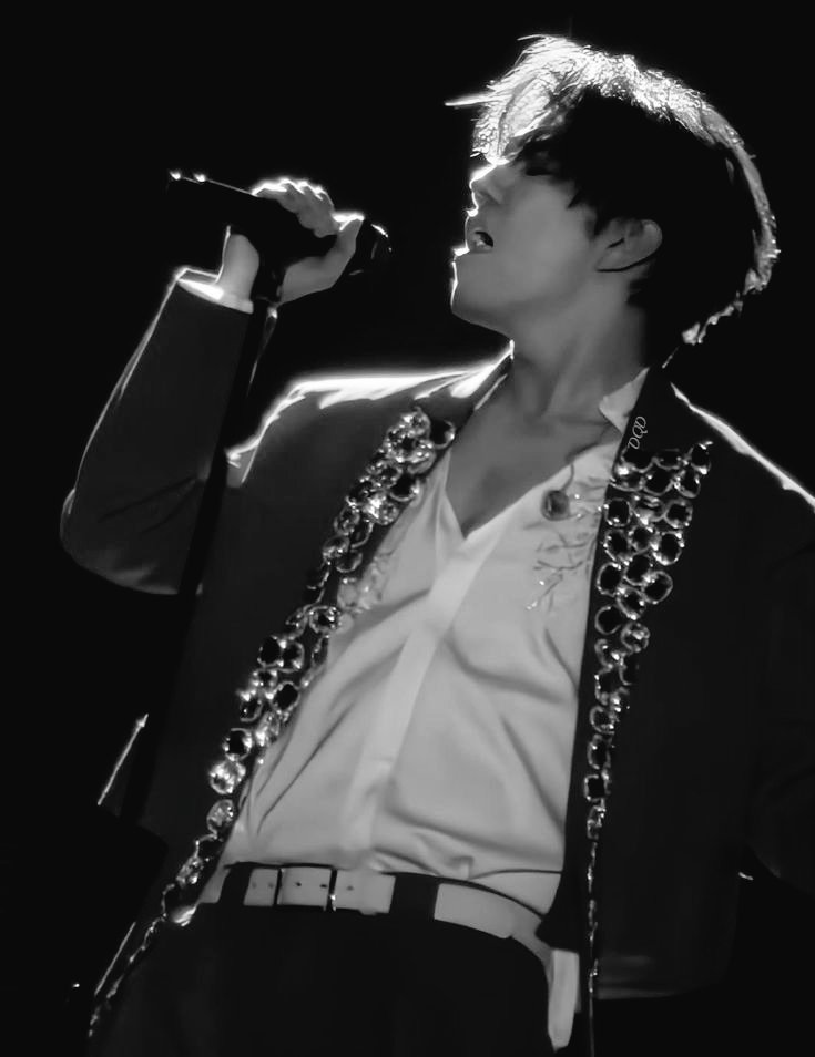 Di_Dear24's tweet image. He is a true treasure to me, a precious presence who enriches my life through his music and his soul.

NINE YEARS OF LOVE
Happy Dears Day 2026 
#DimashAndDears