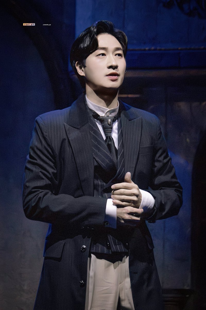 얘들아 안재영 디아길레프.. 라는 거 정말 아름답지 않니