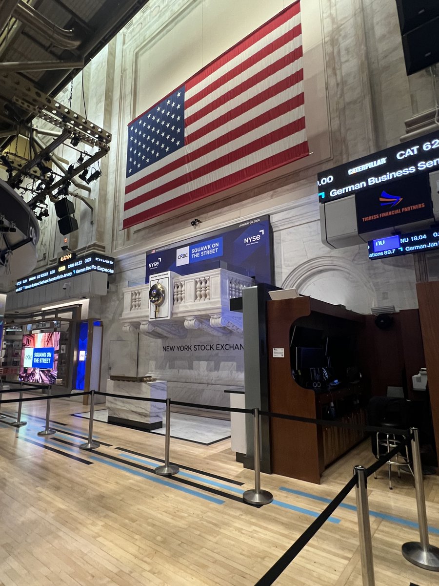 jimcramer's tweet image. Ringing the Opening Bell!