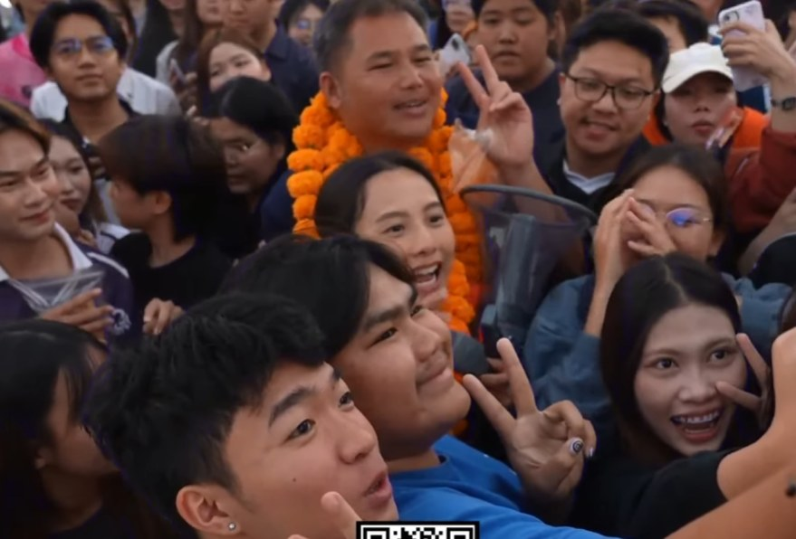 Sirote Klampaiboon tweet media