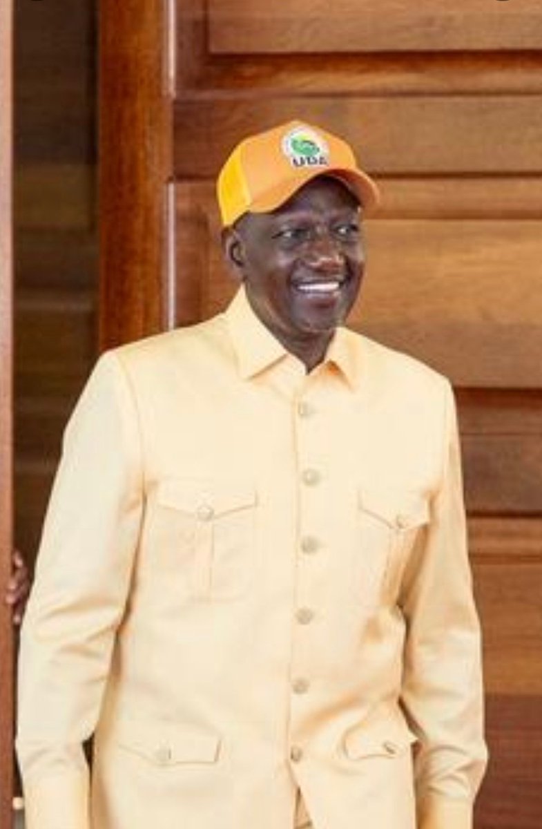 Sen. Karungo wa Thang'wa tweet media