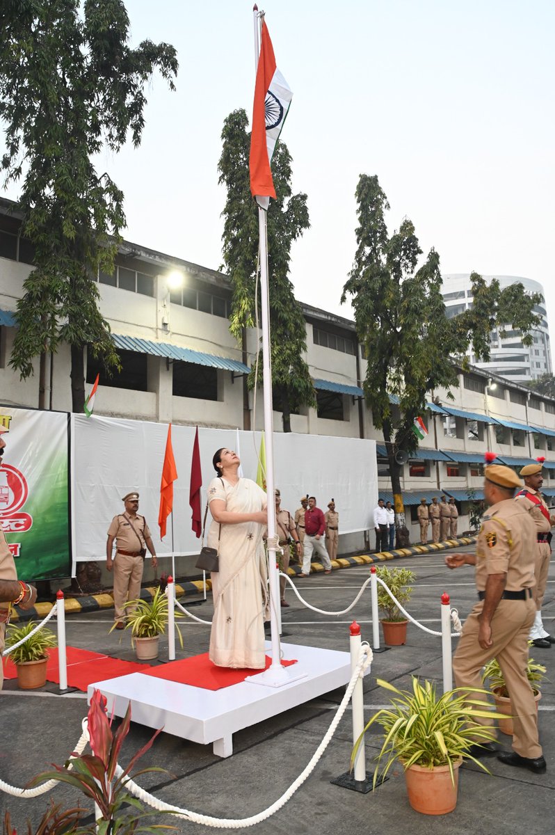 BEST Bus Transport tweet media