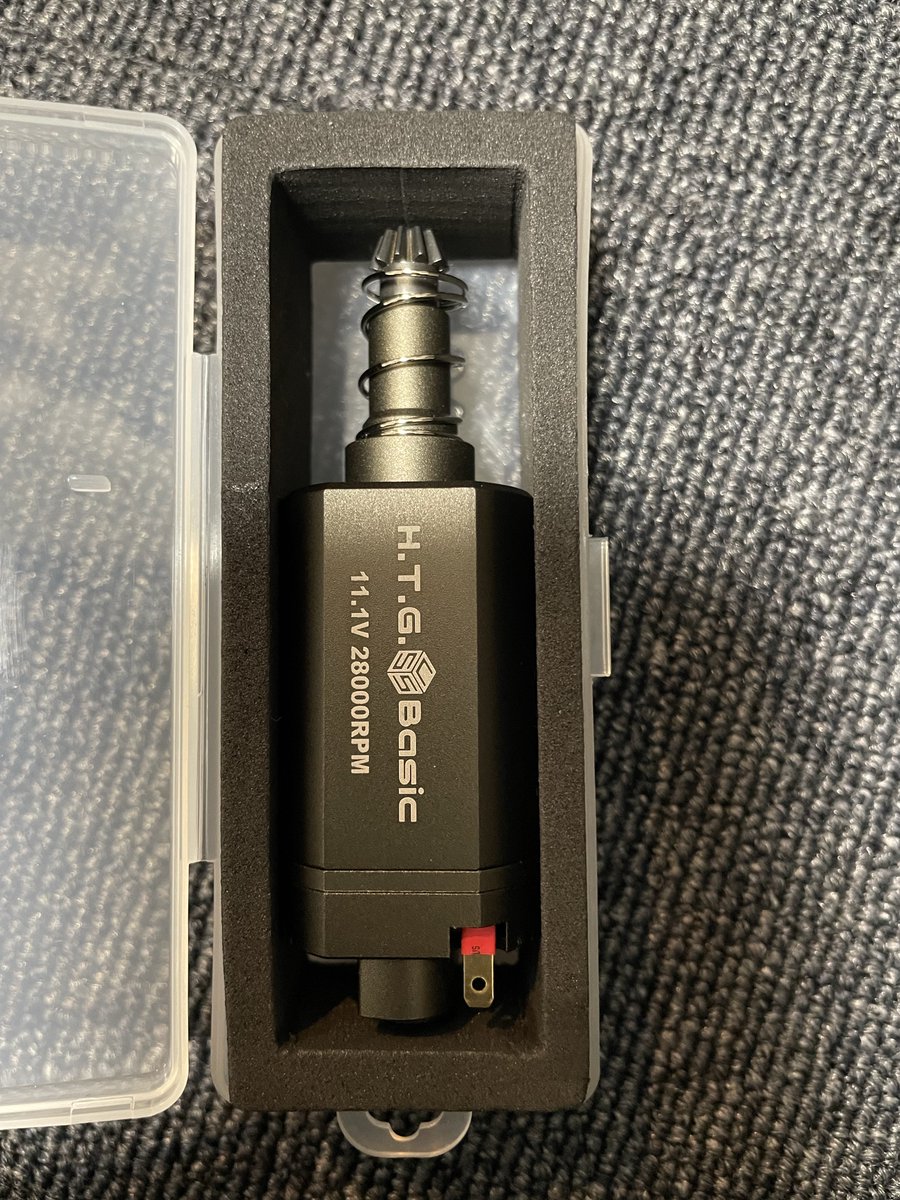 Hanzo_dt's tweet photo. 半蔵です😊ブラシレスモーターが手に入り組み込みです👌シム調整のスキル身につけていて良かったかもです👍perun ab++の機能の制限はありますが、それでも充分な上昇👍次はなるべくの静音化カスタムに向けています😄ギアにも興味👌自分なりの最強銃目指して楽しんでいます👌#CAT #hk416a5 #サバゲー https://t.co/do7ILFhrF6