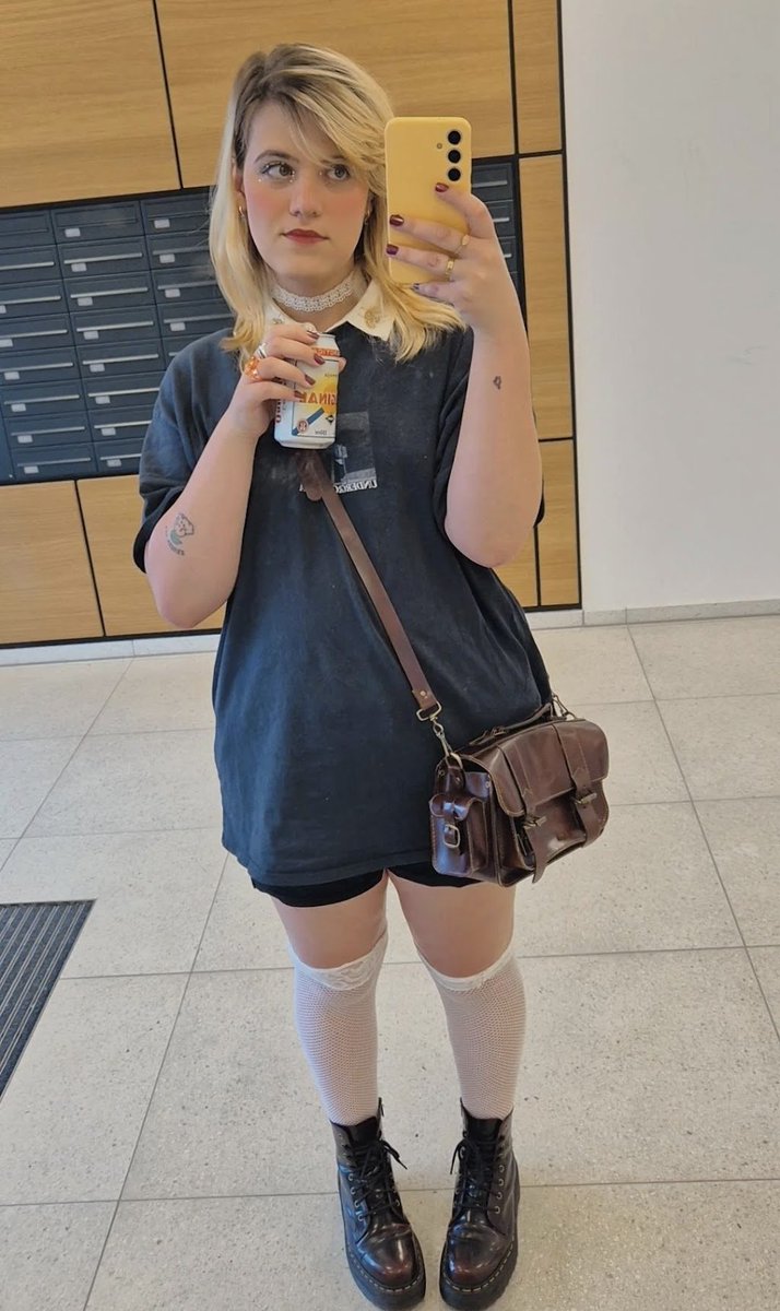 cecililytweets's tweet image. my tgirl fashion