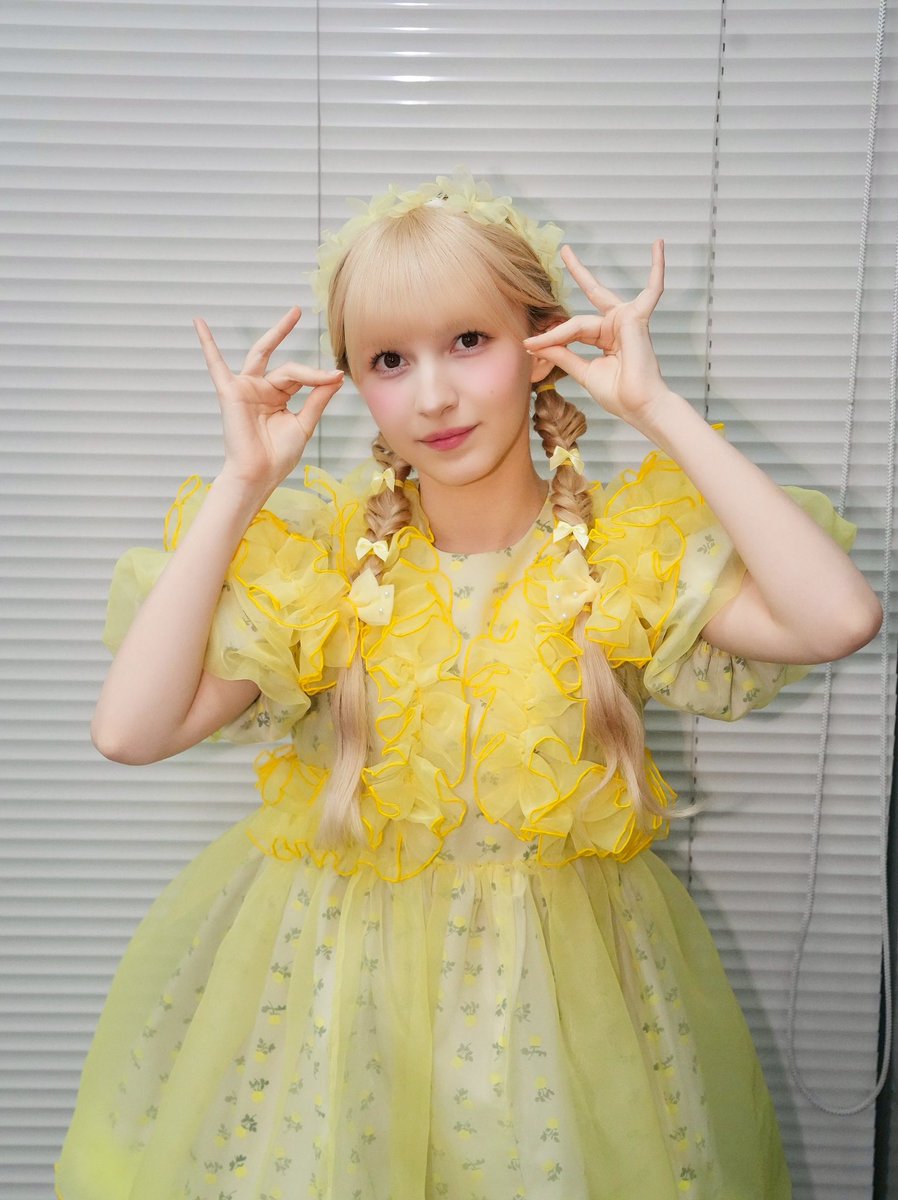 👗FRUITS ZIPPER 新衣装👗 ✨👓メガネ衣装👓✨ 💛早瀬ノエル