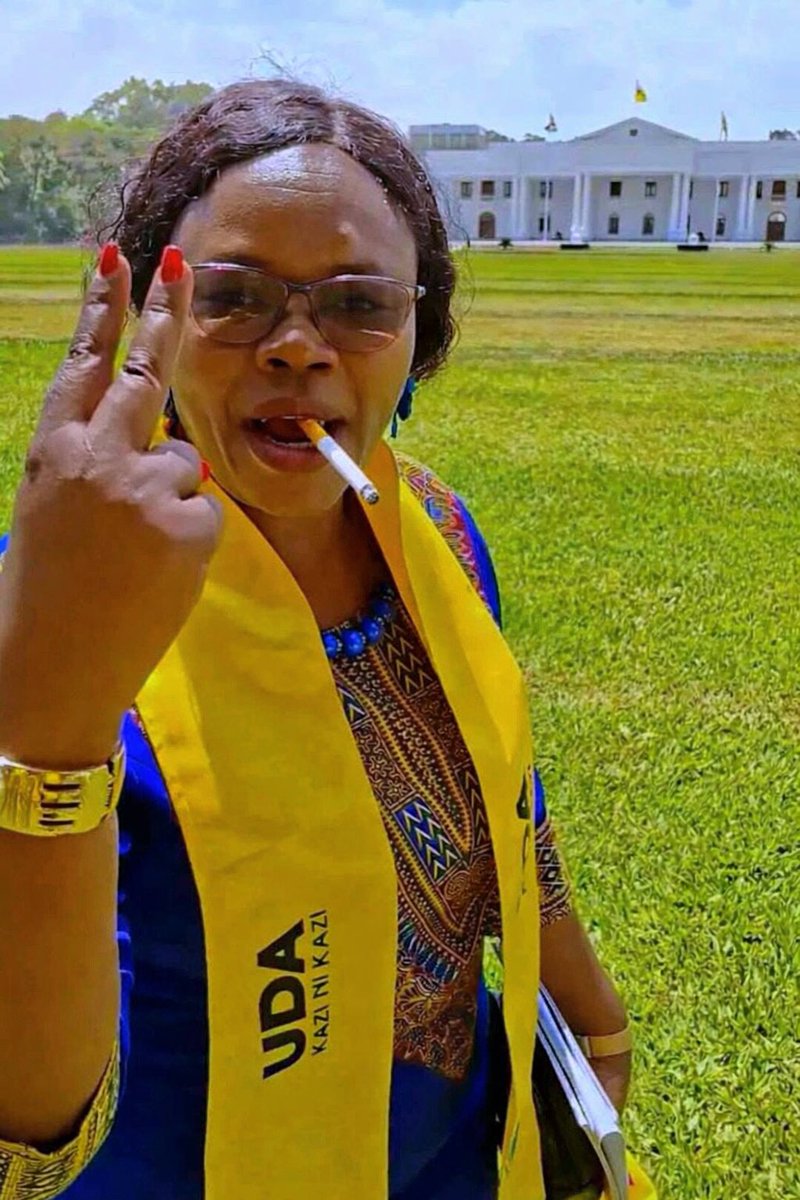 Ameshidwa kujificha kabisa.
Gathoni ga mithaiga