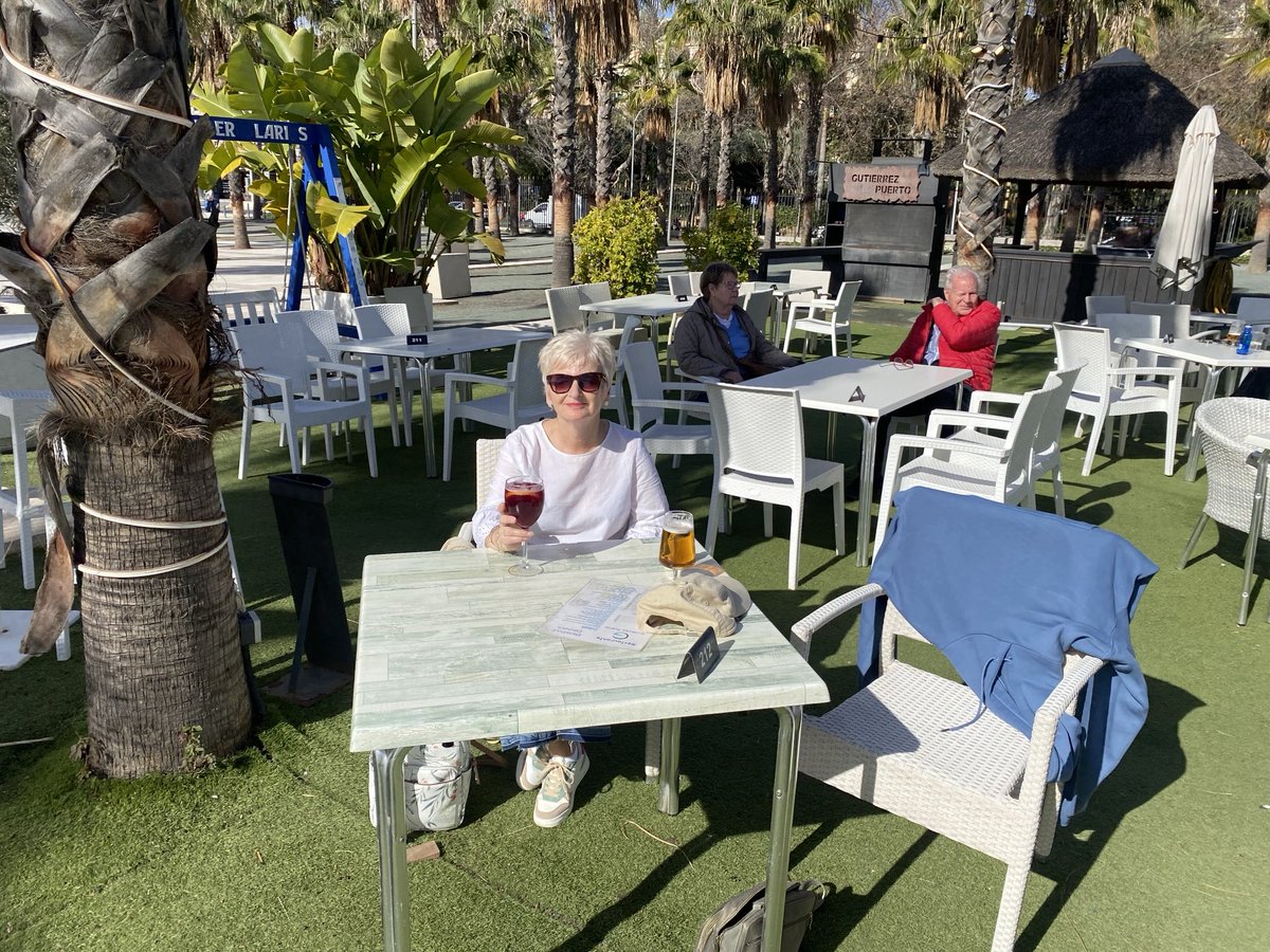 guy_guym's tweet image. Sunshine !!!! Lovely day here .