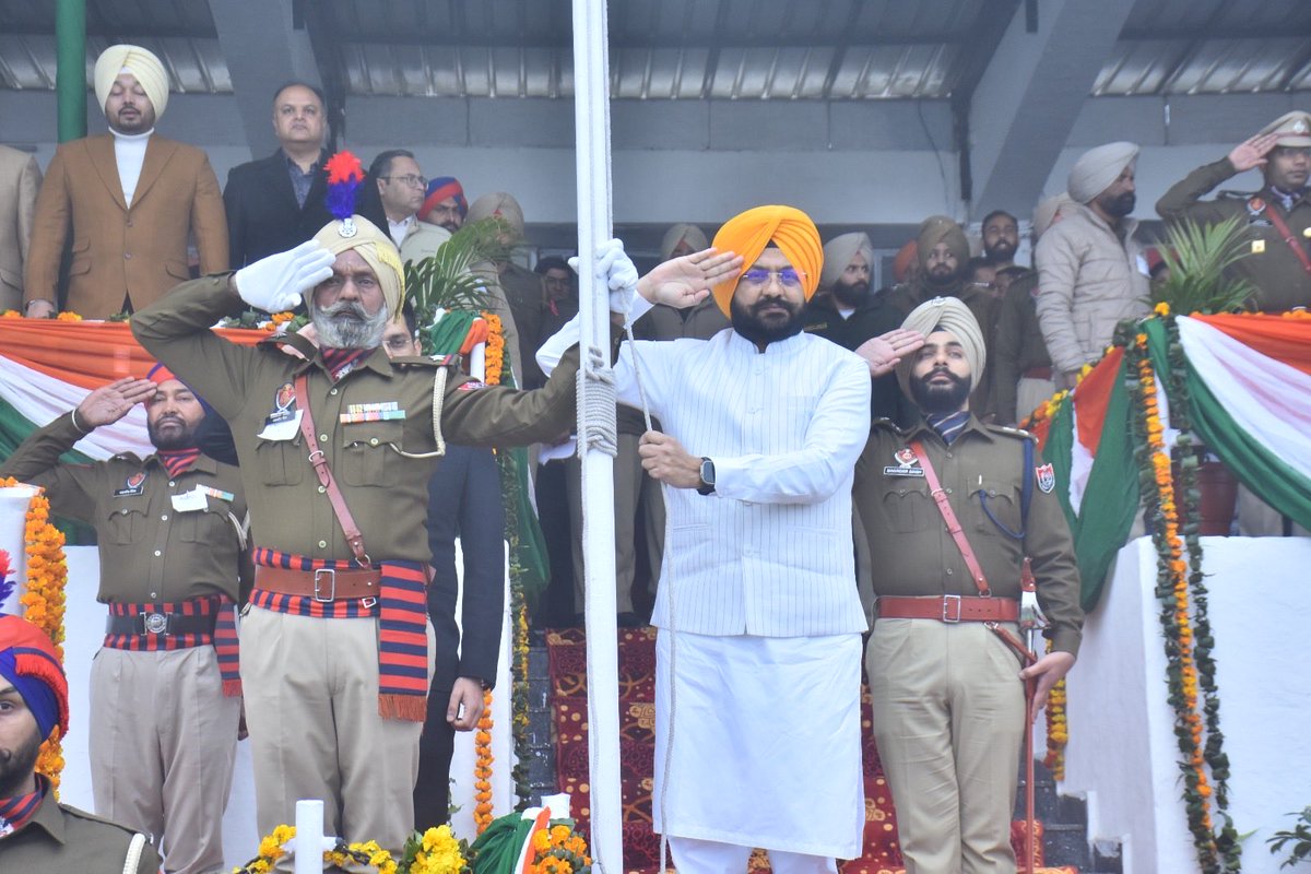 DC Rupnagar tweet media