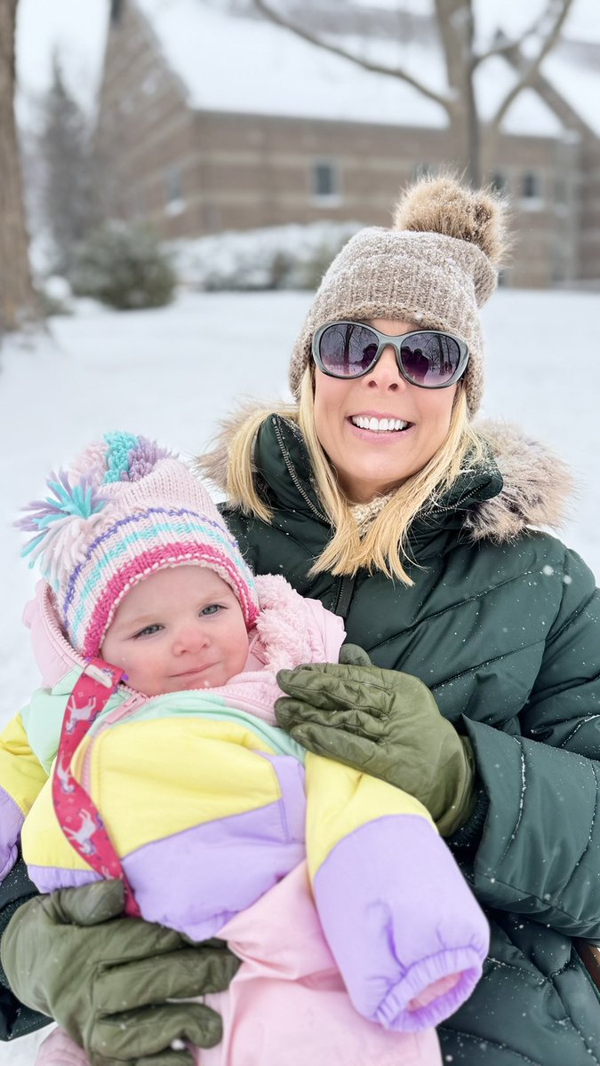 DannyWBennett's tweet image. Combining the thrill of snowstorms, the joy of birthday parties &amp;amp; the creativity of photoshoots makes for a truly fun &amp;amp; exciting week for this Mimi! I now have an extended stay as this weather changes flights out of Indiana! Thankful for family, warm cozy homes &amp;amp; endless snuggles