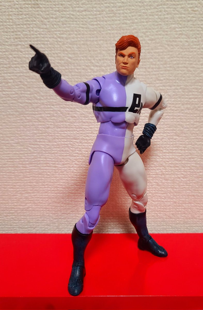 伸びてる腕はプラスチックマンの流用だけど良い👍️ フレキシブルだっ