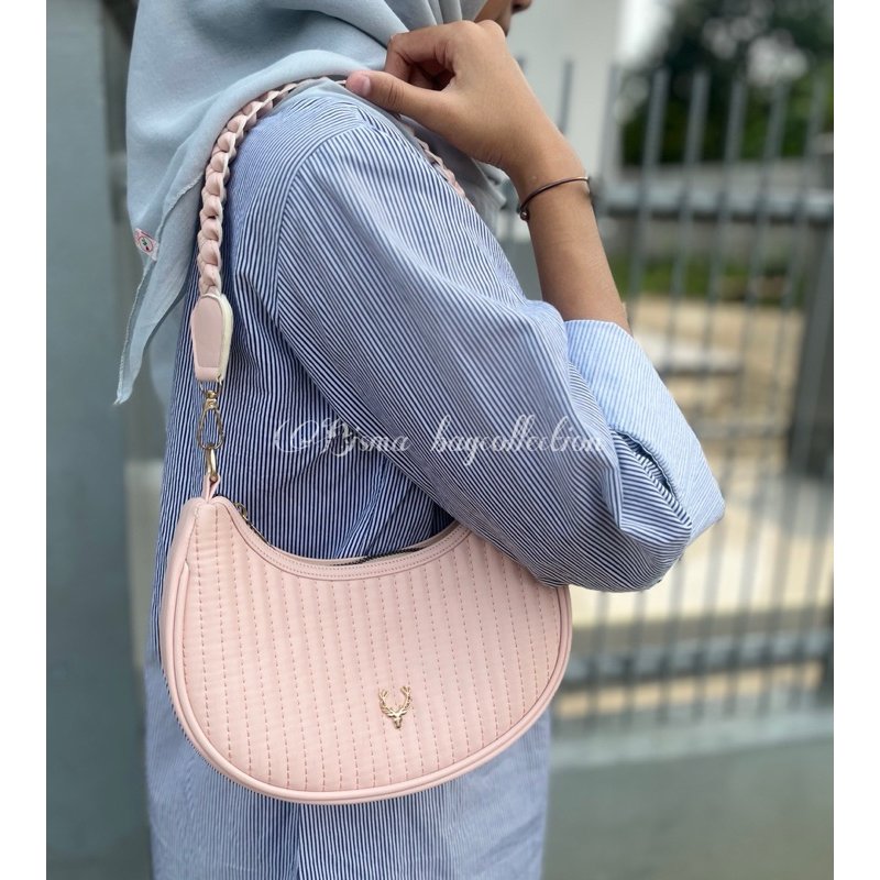 slingbag wanita model kekinian, cakep banget dipake kemampuan 💗