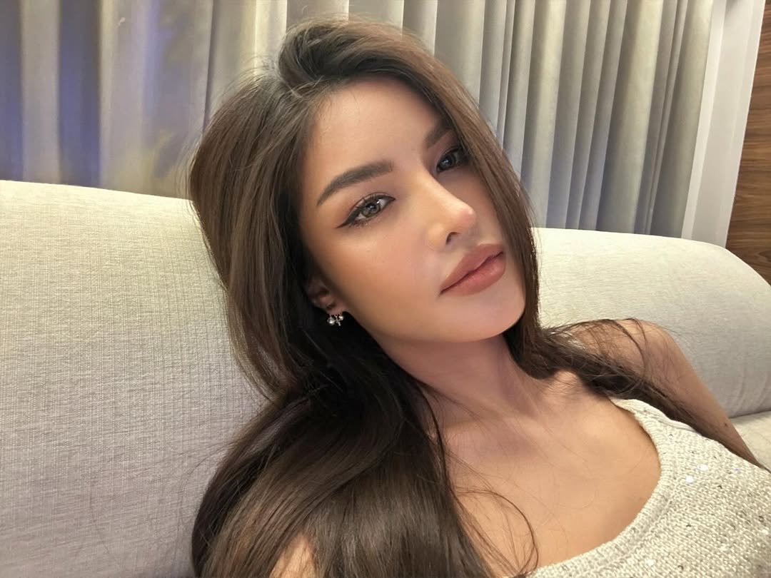 เคมีปีศาจ

#มีนเบ้บ #meenbabe