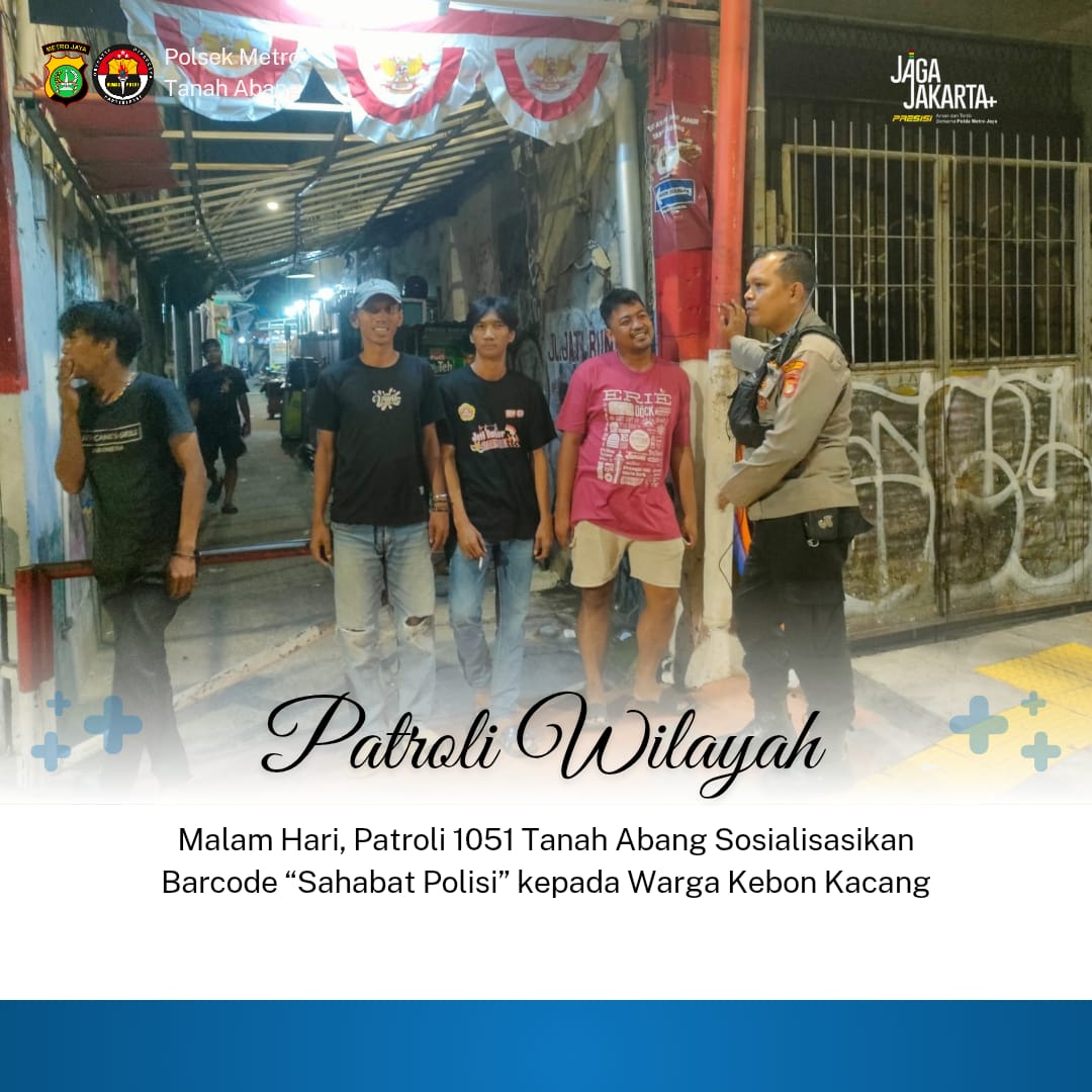 Malam Hari, Patroli 1051 Tanah Abang Sosialisasikan Barcode “Sahabat Polisi” kepada Warga Kebon Kacang