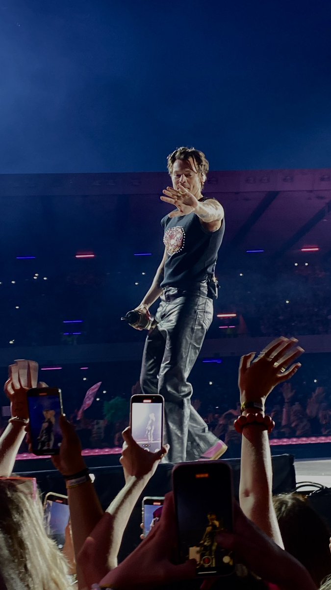 𝖒𝖊𝖌𝖘 tweet media