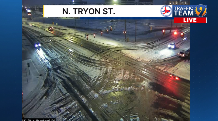 TrafficTeam9's tweet image. UPDATE: Interstates are much better this morning. It's the on/off ramps that are tricky. Although primary roads are also improving, there are some intersection that are still very icy.  This is N. Tryon St. at Morehead Rd. in #ConcordNC #CabarrusCo #clt #cltraffic #clttraffic