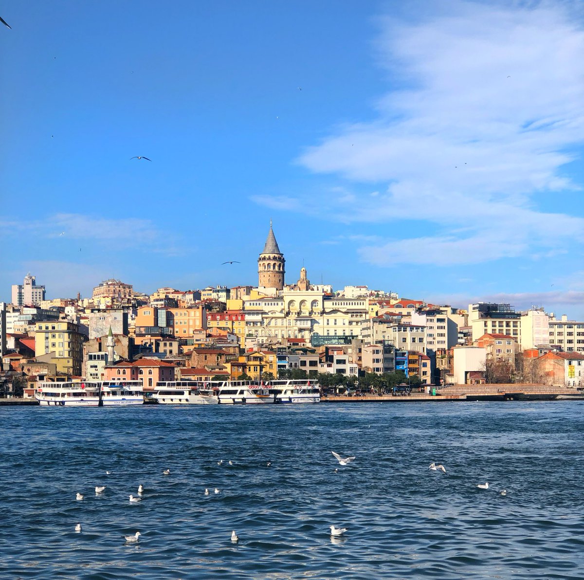#İstanbul🌥️
#Galata
#havamis🧘🏻‍♀️