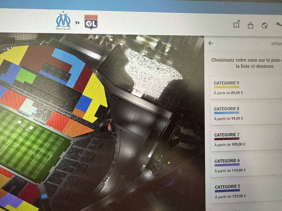 Mais que se passe t il <a href="/OM_Officiel/">Olympique de Marseille</a> c’est quoi ces prix pour aller voir jouer l’OM ? Le 1er prix est à 89€ c’est un match de championnat. L’esprit familial c’est terminé ? #OM #prix #places #honteux