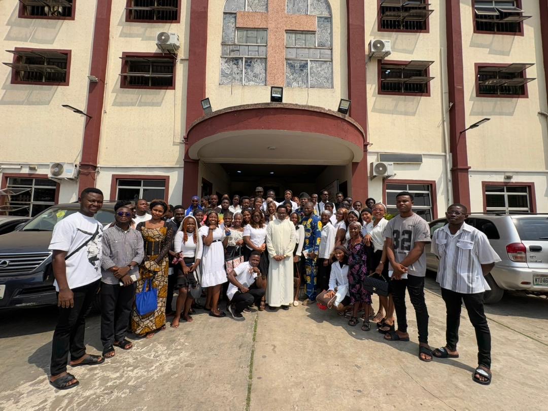 cyon_agege's tweet photo. #CYONAgegeDeanery #NovenaThanksgiving #GratefulHearts #FaithInUnity https://t.co/girg4uM7XV