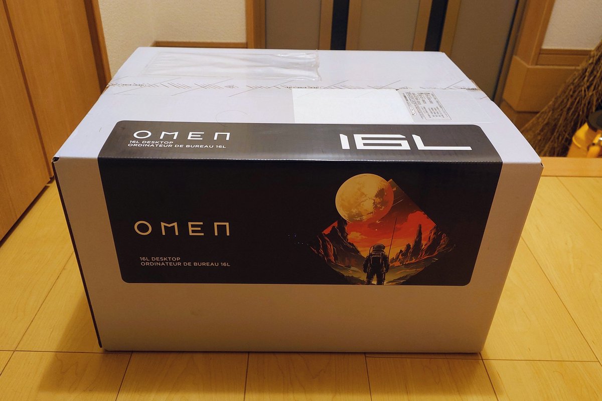 naruruxxx's tweet photo. ゲーミングPC買った。steamでゲームするために快活クラブに通い続けて、プラチナランク維持してましたが、家でゲームできるようになってしまった。快活はマンガ読むために行くことにする。 https://t.co/ABXQxekmlF