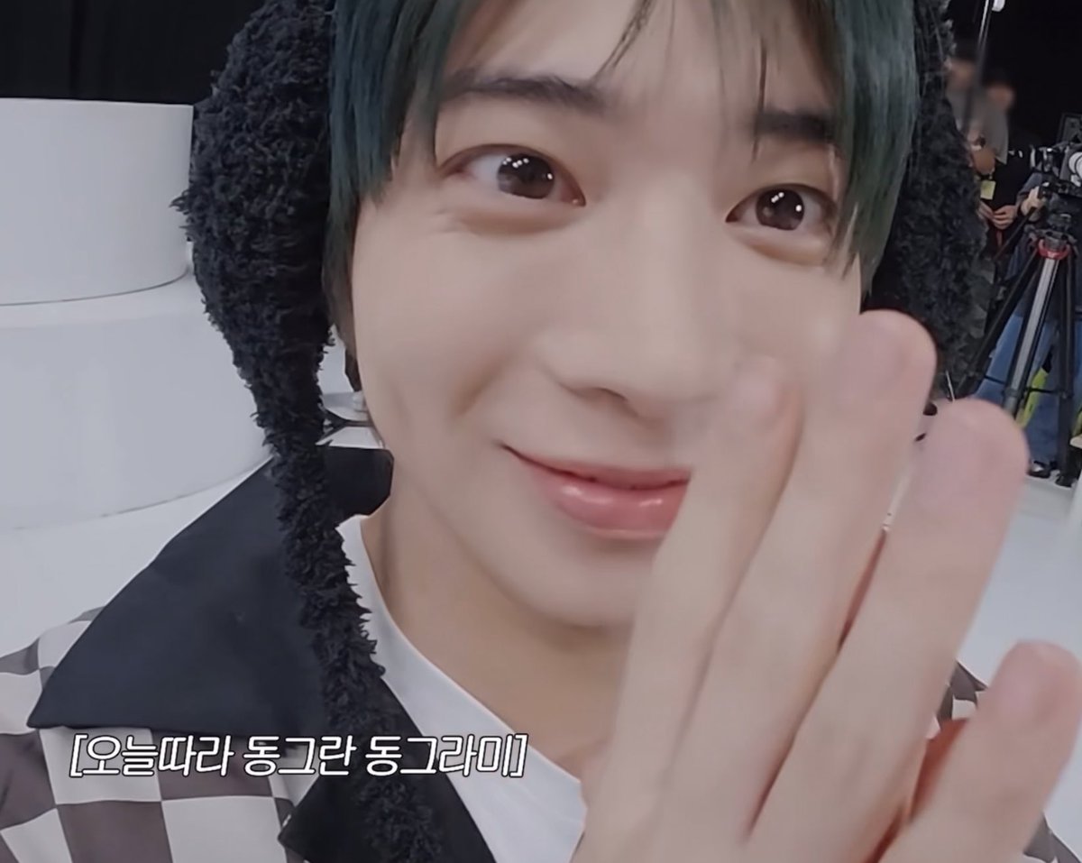 starllelo's tweet photo. AND SOOBIN IS NOT WRONG HE IS LITERALLY THE CUTEST I COULD EAT HIM IN ONE BITE 😩 https://t.co/iXvsmxBDtx