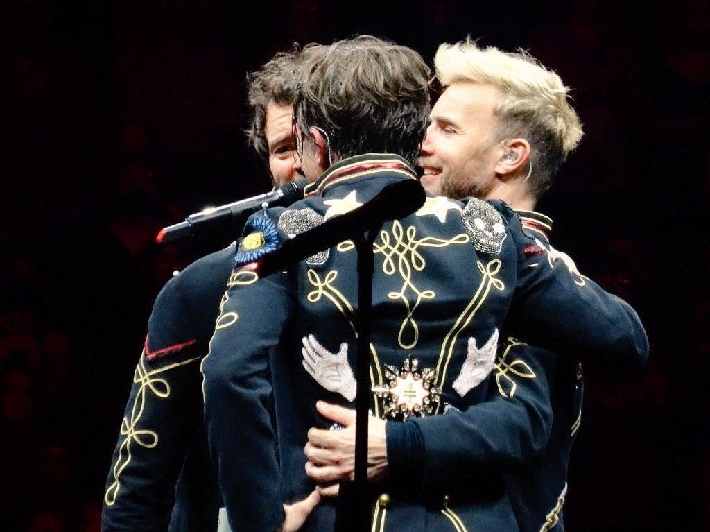 DailyTakeThat's tweet image. 