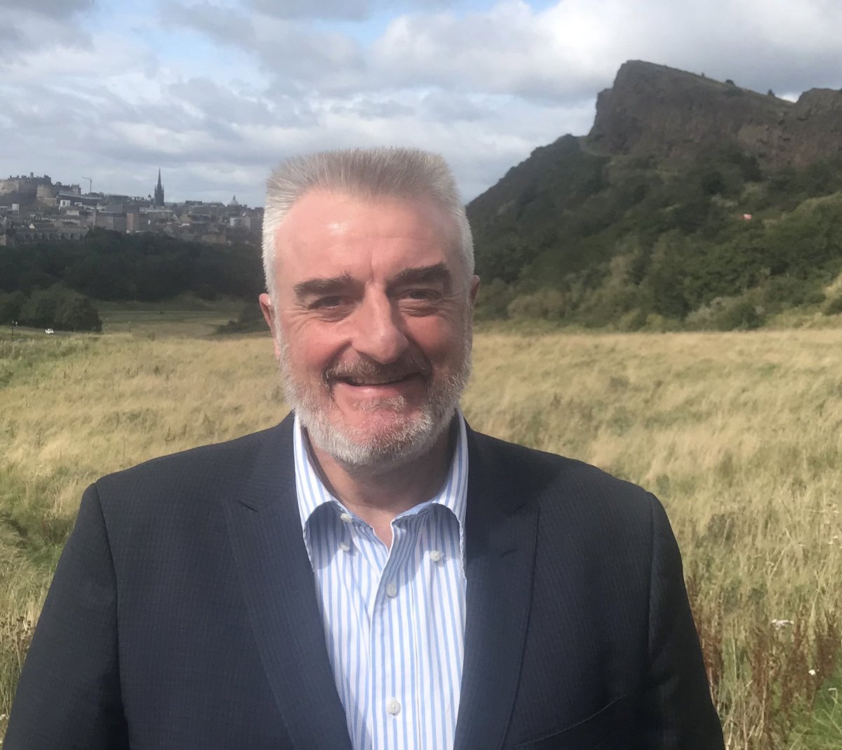 TommySheppard's tweet image. I’m standing as a regional candidate for @theSNP at the @ScotParl election &amp;amp; I’m asking members to VOTE for me as No.1 on the list to help turbo charge our campaign. 🏴󠁧󠁢󠁳󠁣󠁴󠁿
Read more here: theedinburghreporter.co.uk/2026/01/sheppa…