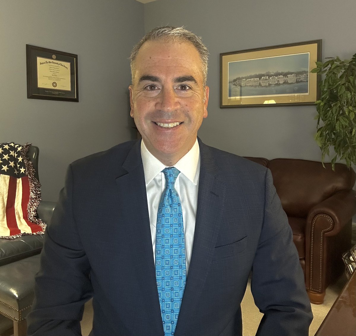 WJCaruso's tweet image. Coming up this morning at 7:25 AM, I’m joining @KrysiaLenzo and @IamJohnBurnett, hosts of @Newsmax #firstedition.  Tune in and join us!