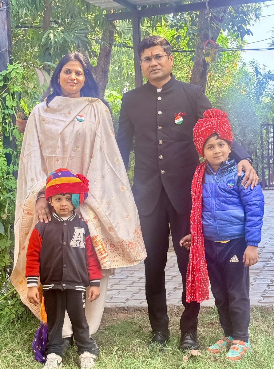 🇮🇳❤️🙏🏽🙏🏽😊
<a href="/DrMamtaBamanwas/">Dr Mamta Meena Bamanwas</a> 
#RepublicDay 🇮🇳👏🏽👏🏽👏🏽👏🏽