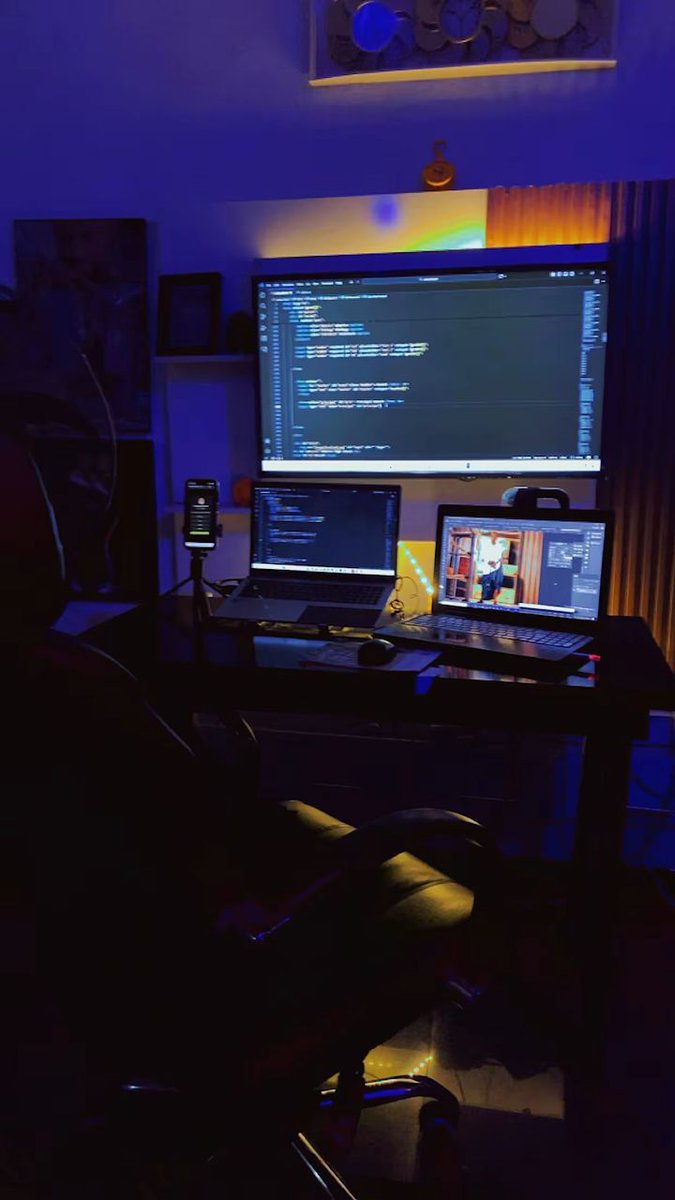 heywhybamgal's tweet photo. my web developer and software engineer journey, Done surviving HTML,CSS, JavaScript &amp; its heartbreak, entering PHP, DATAbase like a boss https://t.co/otassNZexf