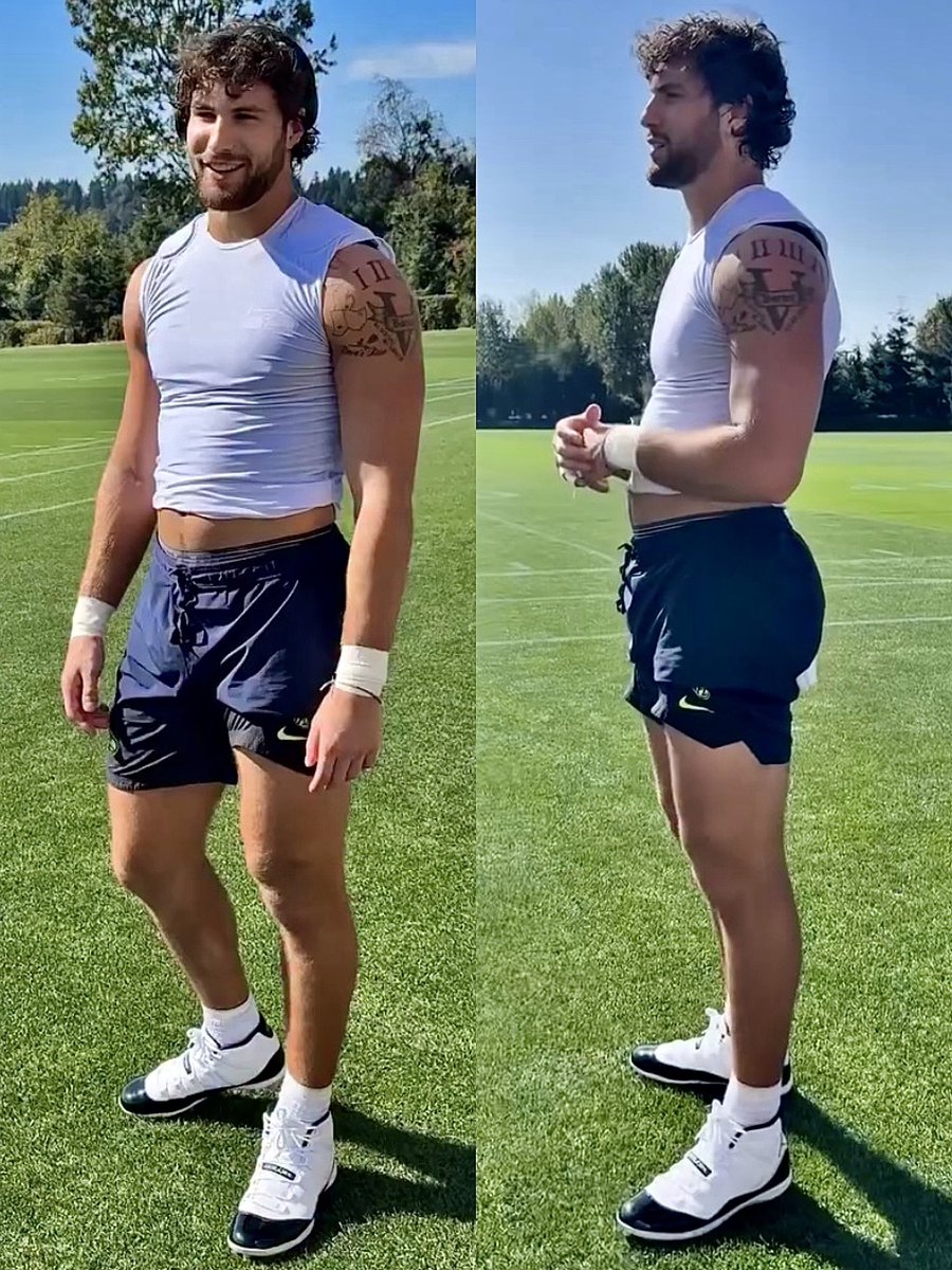 ungodlyrollins's tweet image. seattle seahawks tight end