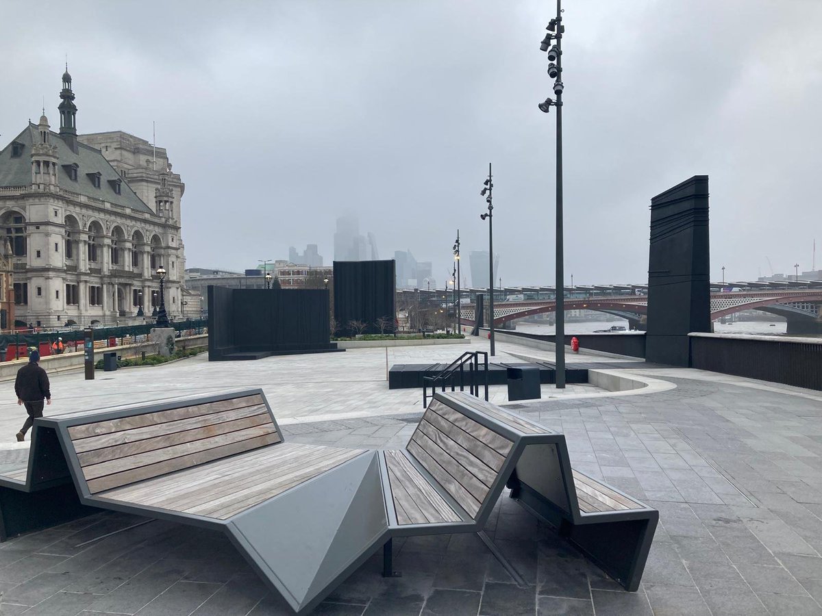 _night_brain__'s tweet image. Yeah boss we did the benches. Fucked up shapes just like you asked. Black obelisks too