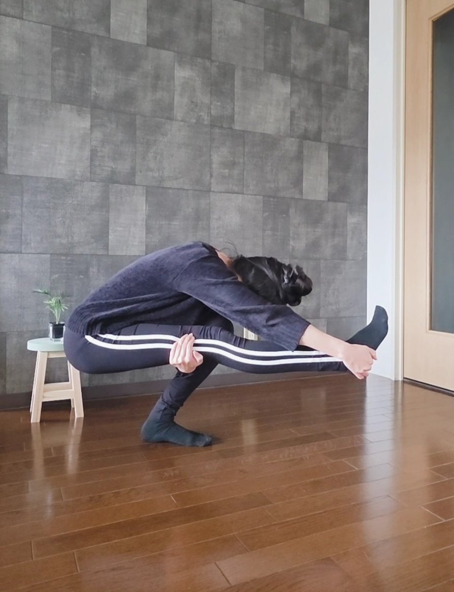 oboro_zukiyo's tweet image. これできる？

#ヨガ
#yogapose