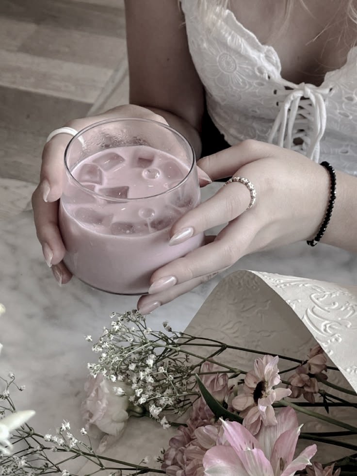 ❝ Kiedy jeszcze kilka miesięcy temu żyłam swoim zwyczajnym, przeciętnym życiem, nie pomyślałabym, że moje losy potoczą się w tak okrutny sposób. ❞ #killersmind