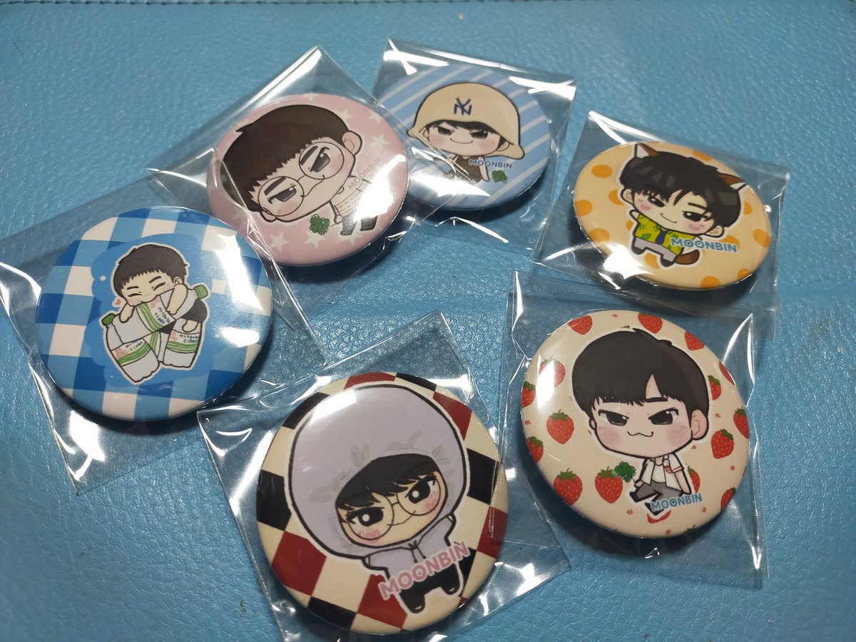 Blue Moon tweet media