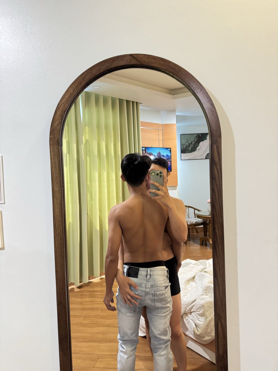 Thụ FWB tweet media