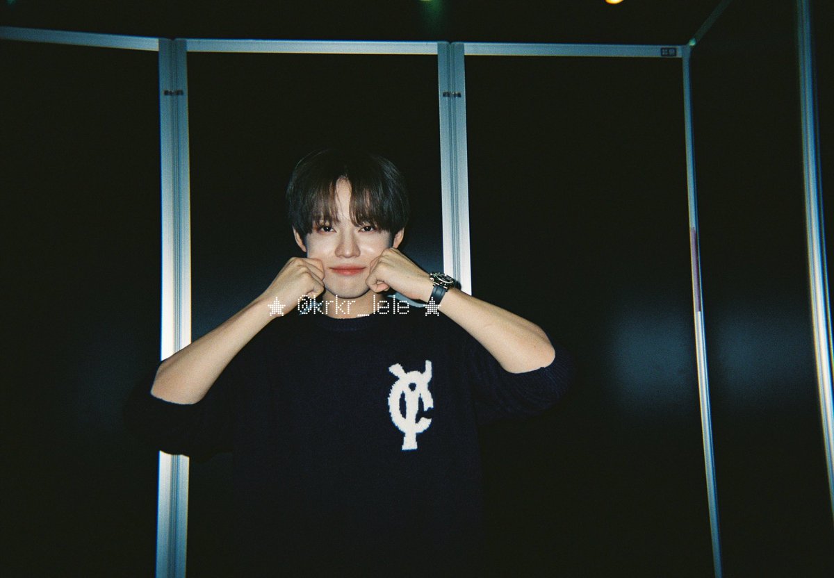 krkr_lele's tweet image. 260111 NCTDREAM  『Beat it Up』 ドリム リリイベ 撮影会 チョンロ🐬◝✩

もちもちろろたん🤏🏻♡

#チョンロ #천러 #辰乐 #CHENLE #NCTDREAM