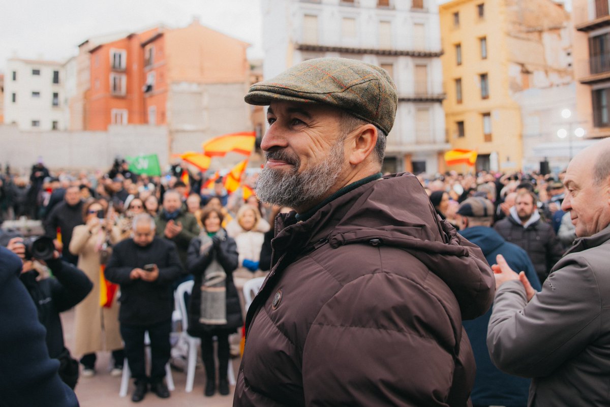 VOXpEspana's tweet image. 🔴 URGENTE

VOX consigue SACAR a Sevilla de las ZBE y LIBRA a los sevillanos de las multas por usar su coche.