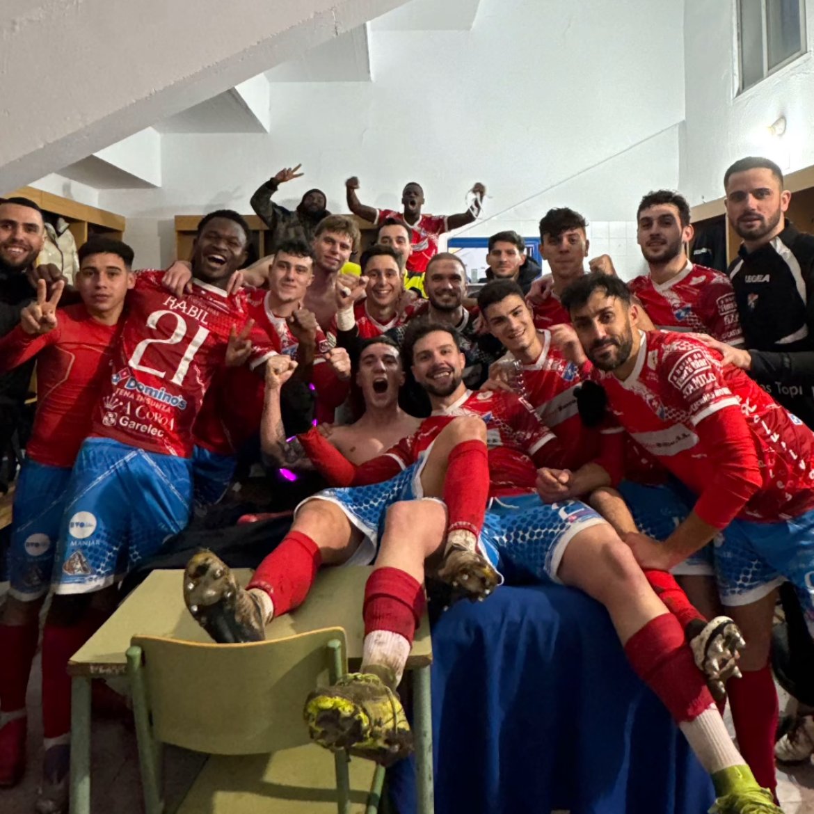 Fica Coa Bola YT tweet media