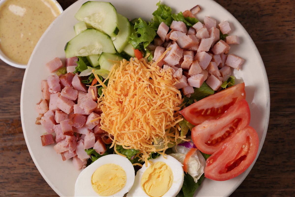 This is the last week to get our Club Sandwich and Chef Salad! Get them soon because by next week, they'll be gone. 😮

📍 5 locations in Oklahoma
🐖 Order takeout or delivery: ow.ly/zZ3u50XTCE5