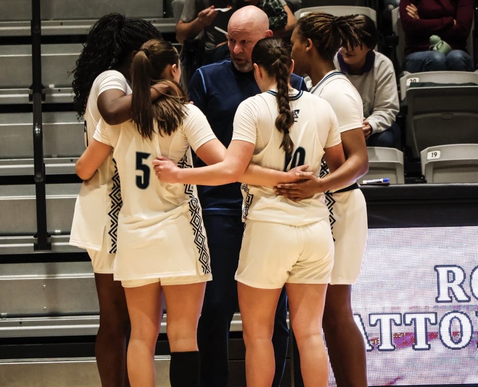 Colby Trojan Athletics tweet media