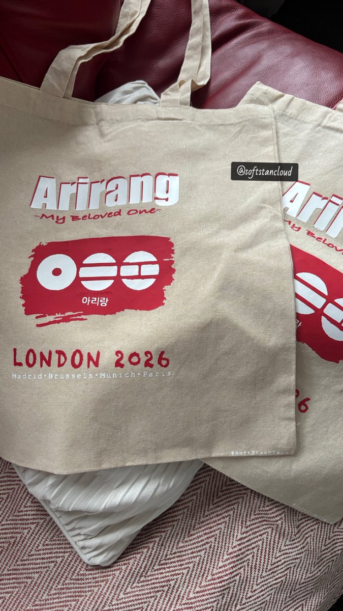 softstancloud's tweet photo. comeback this big deserves something special 💜

Inspired by Arirang and the BTS 2026 comeback.

🏙️ Each bag can be customised with your city

🌍 I ship worldwide

💌 DM to order — made just for you

#BTS2026Comeback #ARMYCollective
#BTSMerch #ARMYLife #WorldwideShipping https://t.co/4MyRiKMpbY
