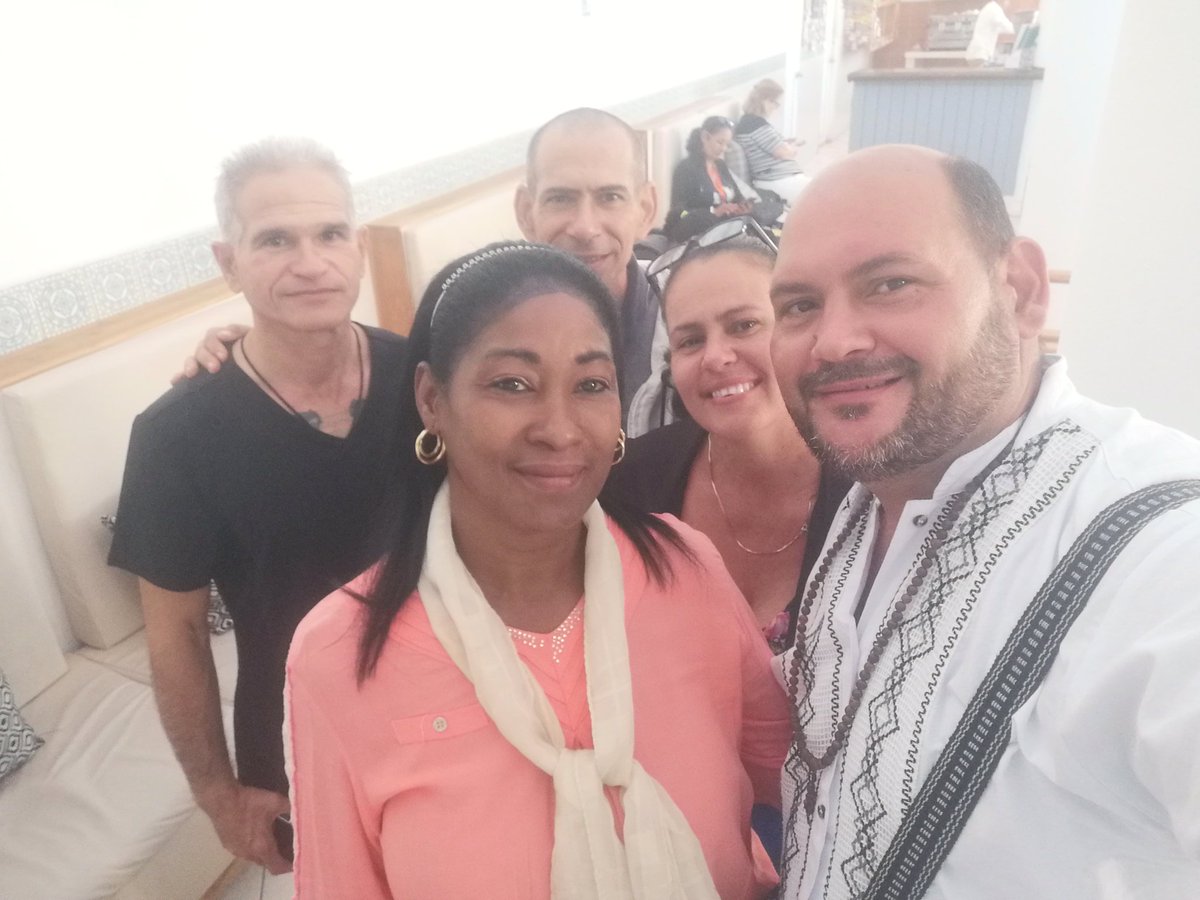 #BendicionesInfinitas #LoDecreto #HechoEstá 👑❤️