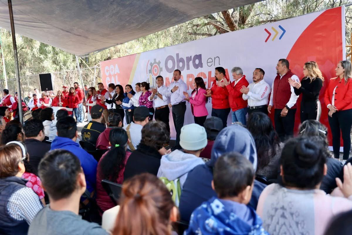 OOA_Oficial's tweet image. Hoy iniciamos el día desde #Coacalco, arrancamos obra de repavimentación con concreto hidráulico. 👌🏻 

Mi reconocimiento a la actual administración, encabezada por mi amigo David Sánchez Isidoro, en donde los resultados son un hecho. 

#Edomex 
#OOA